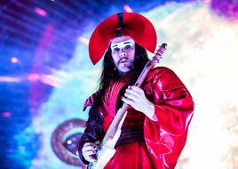 Fotoreport: Empire Of The Sun in der Open Air Arena
