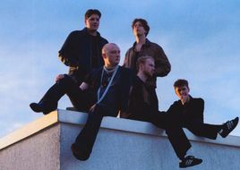 Giant Rooks laden in ihrer neuesten Single zum "Slow Dance (For A Minute)"