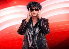 Steht der ESC 2026 ganz im Zeichen von Falco?
