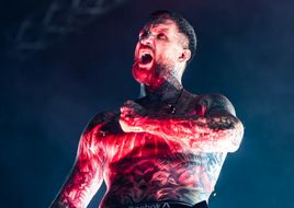Fotoreport: Slaughter To Prevail in der Raiffeisen Halle im Gasometer
