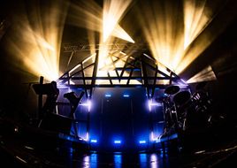 Fotoreport: Perturbator im Gasometer