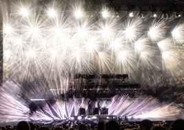 Fotoreport: Lido Sounds 2025 Tag 2 am Urfahrmarkt