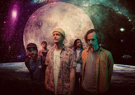 Singlepremiere: Steaming Satellites "Under A Spell"