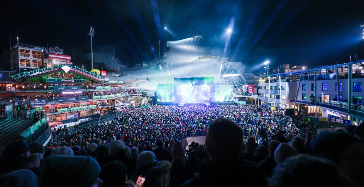 Vergangenes Jahr standen die Backstreet Boys Anfang Dezember an drei aufeinanderfolgenden Tagen in Schladming auf der Bühne – und auch die weiße Pracht kam pünktlich zum Ski-Opening. Bild: Skiopening Schladming  
