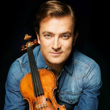 Renaud Capu&ccedil;on
