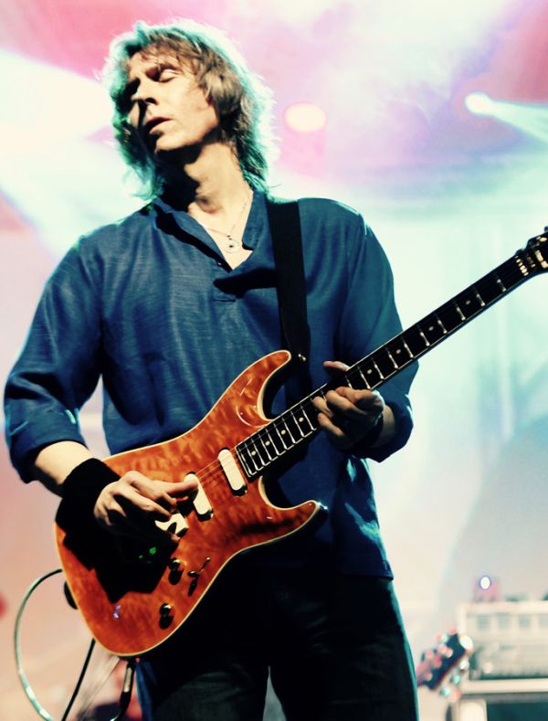 The Dire Straits Experience