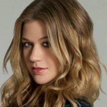 Kelly Clarkson