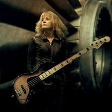 Suzi Quatro