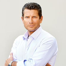 Wolfgang Fifi Pissecker