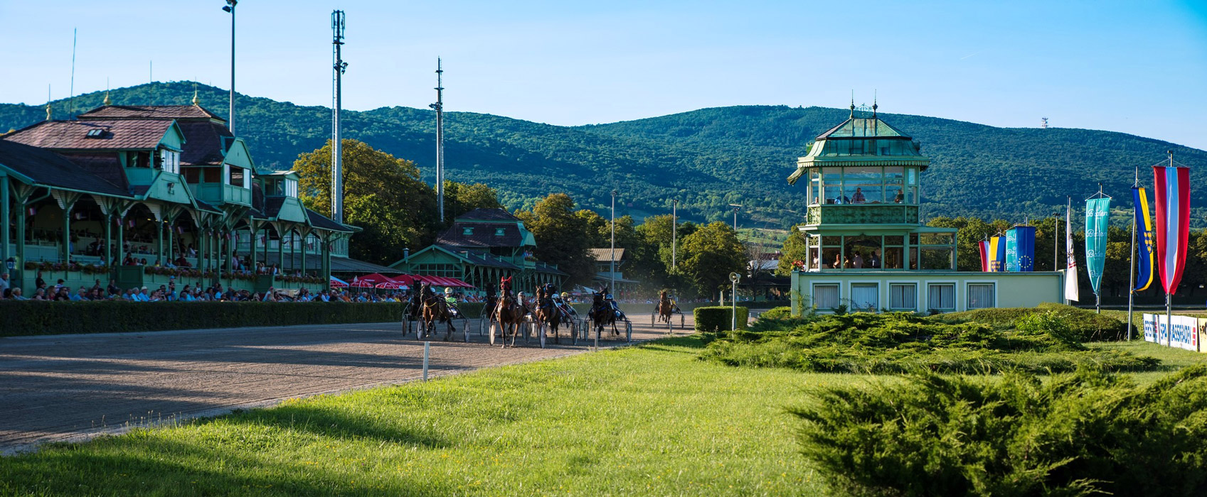 &copy; Badener Trabrennverein