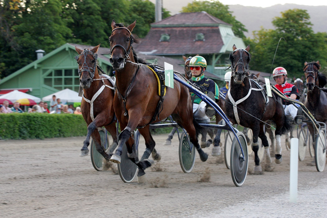 &copy; Badener Trabrennverein