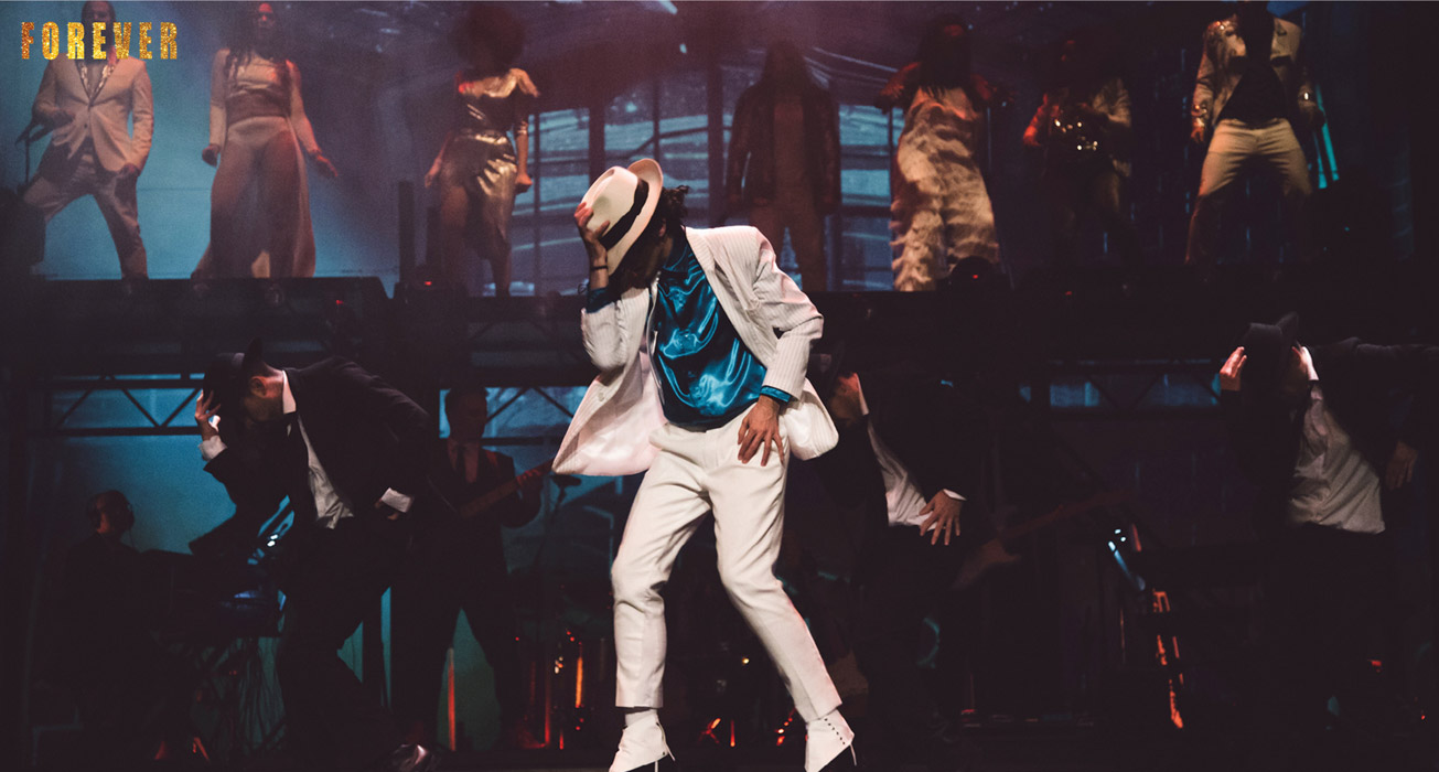 &copy; Forever Promotional Pictures