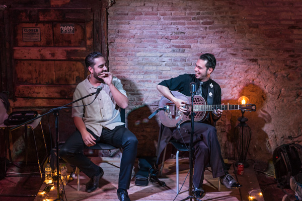 Chino Swingslide & Victor Puertas