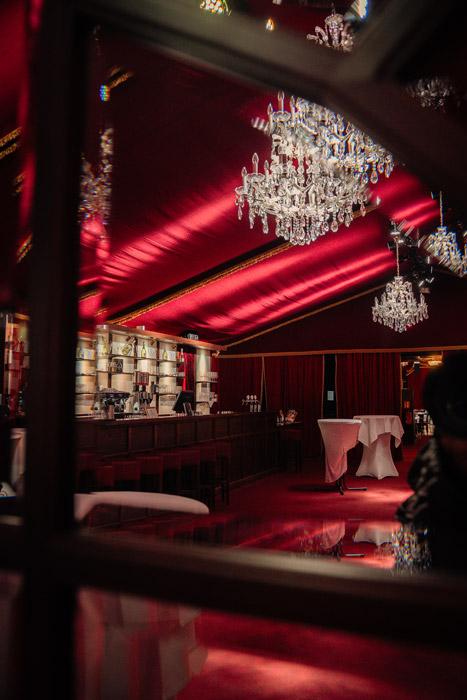 &copy; Marvin Strauss