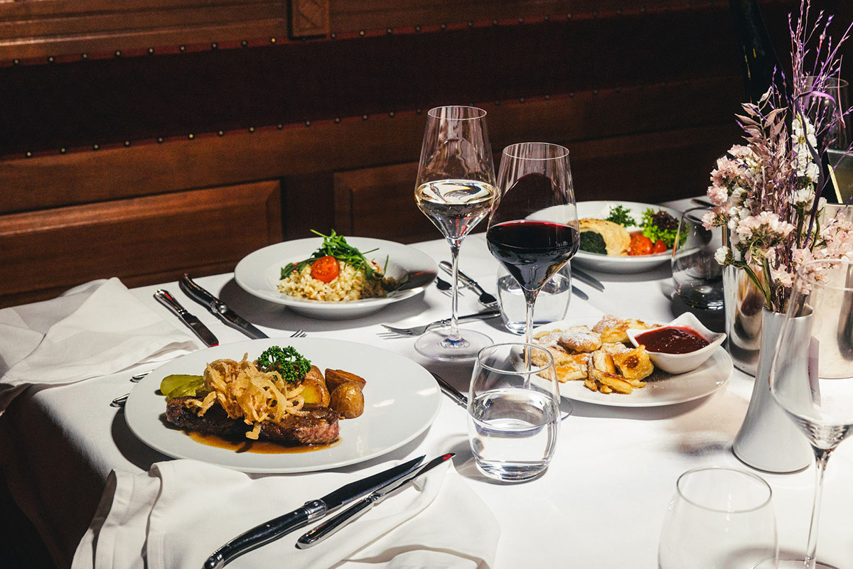 &copy; Trisch Tratsch Veranstaltung GmbH