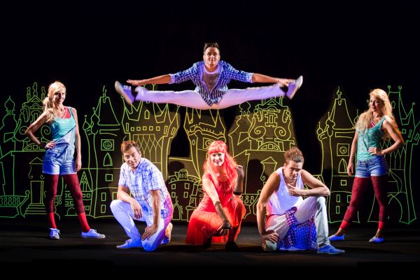 Schwarzlicht Theater