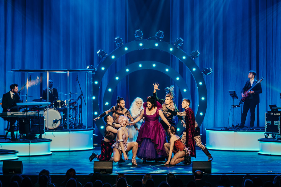 &copy; Patrick Schneiderwind