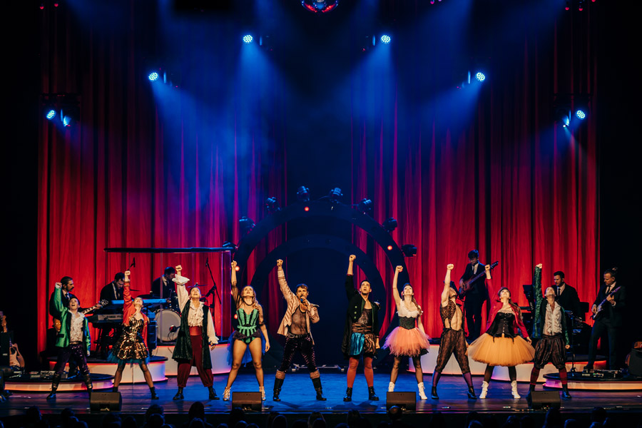 &copy; Patrick Schneiderwind