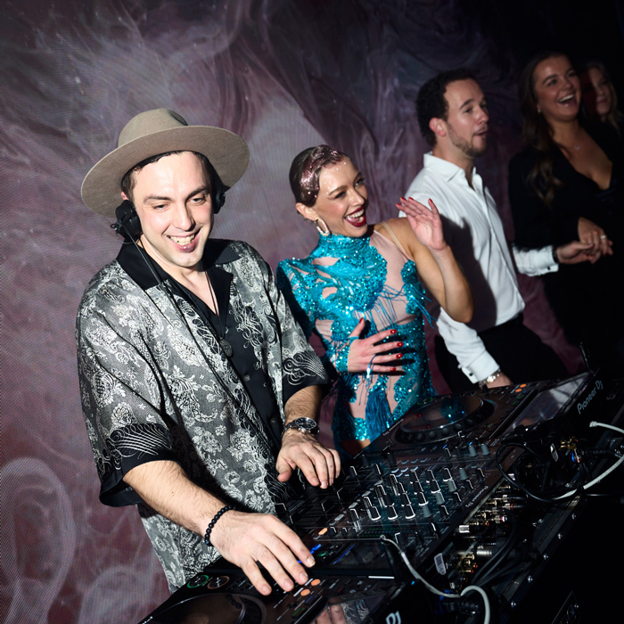 &copy; The Grand Pearl