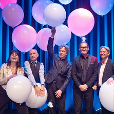 Eva Maria Marold & Best Friends - Vier Hirten und ein Engerl