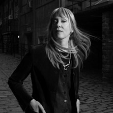 Suzanne Vega