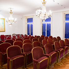 Theater im Salon